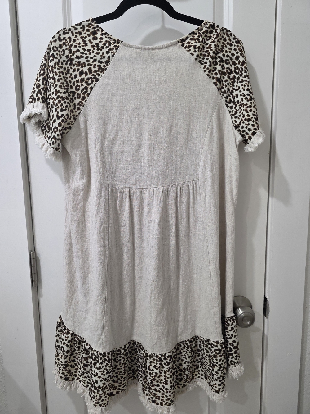 Umgee Cream Tunic with Leopard-Print Trim - Picture 5 of 5